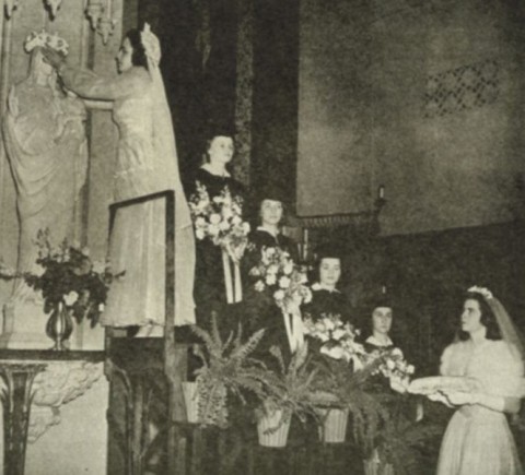 May Crowning of Virgin Mary