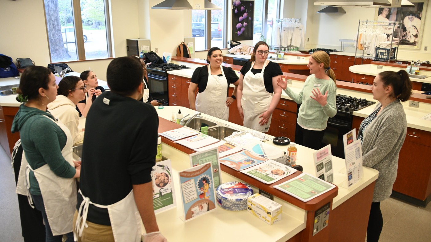 Nutrition students in classroom