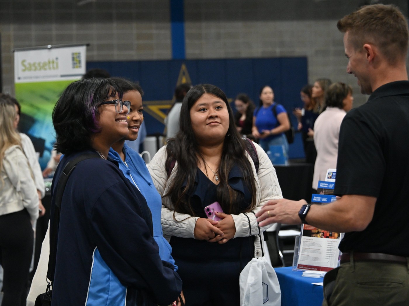 Students and emplyers at career fair